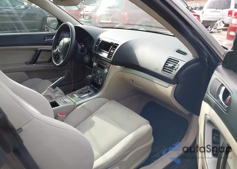 2008 Subaru Outback 2.5I/2.5I L.l. Bean Edition из США, поврежденный, VIN 4S4BP61C987315605